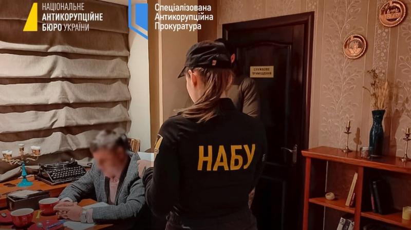 Заступника голови Запорізької обласної ради притягнуть до судової відповідальності за отримання хабаря, пов'язаного з медичними закупівлями.