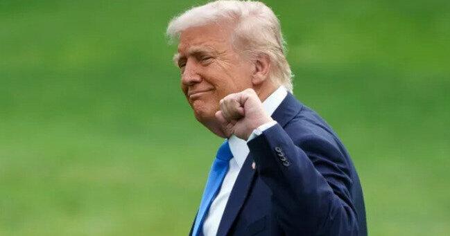 Трамп оголосив про доходи у розмірі $600 мільйонів, отримані від криптовалют, підприємницької діяльності та реалізації Біблії, - повідомляє Reuters.