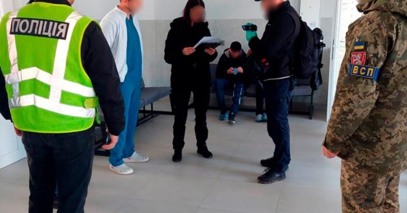 У Тернопільській області виявлено лікарів, які реалізували військовим підроблені медичні діагнози для їх переведення в тил. Фото в матеріалі.