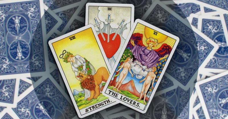 Таро-прогноз на лютий 2026 року: кому посміхнеться доля в любові, а хто отримає фінансовий успіх.