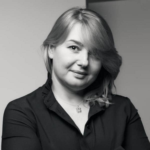Вплив інфлюенсерів на створення репутації: порівняння українського та міжнародного досвіду.