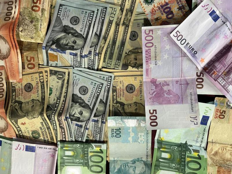 Обмін валют: які банкноти не будуть прийматися у 2025 році - Фінансові новини