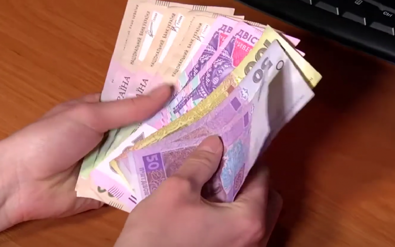 Допомога для переселенців: хто може отримати додаткову пенсію і в яких розмірах