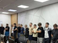 В Україні було виявлено 31 підробний кол-центр, що займався шахрайством.