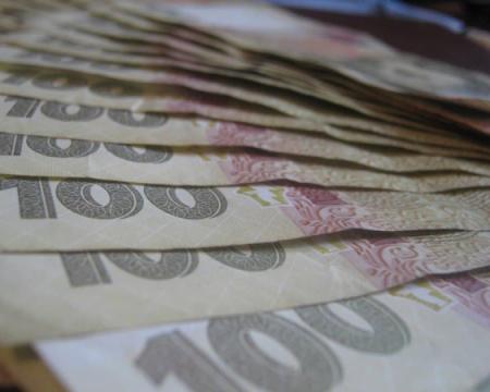 Гривня підросла відносно долара та євро - валютні котировки на 13 серпня.