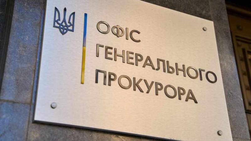 У Дніпропетровській області військовослужбовець разом із напарником захопили фермера, вимагаючи викуп у розмірі 70 тисяч доларів за його повернення.