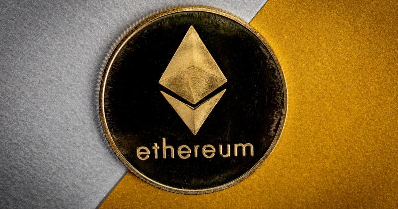 Аналітики прогнозують, що до завершення року вартість криптовалюти Ethereum може зрости майже удвічі, досягнувши $7500, згідно з даними Delo.ua.