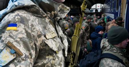 Комплексна мобілізація: чи необхідно залучати всіх українців до бойових дій — думки експертів.