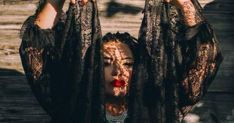 Гороскоп для всіх знаків Зодіаку на період з 3 по 9 листопада 2025 року від жриці культу Санта Муерте, Ярослави Солодєєвої (Федорової) - Афіша bigmir)net.