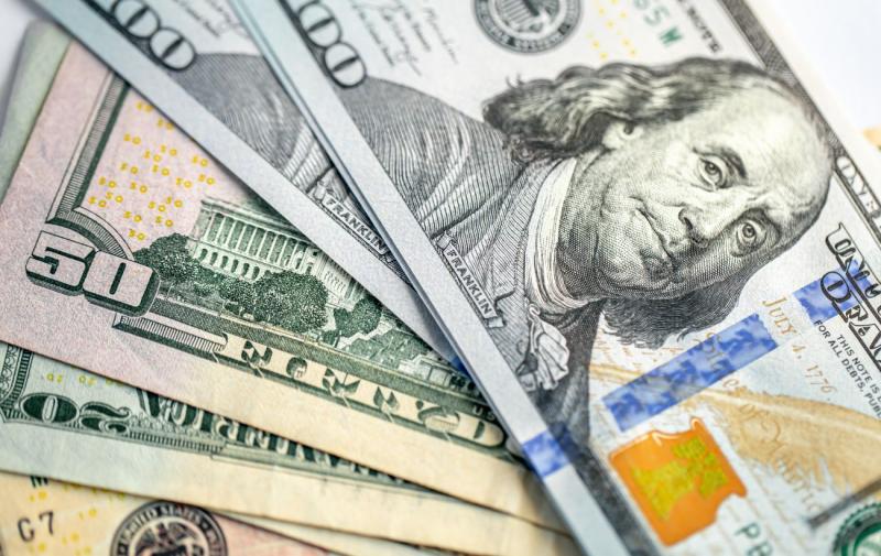 НБУ незначно зменшив вартість долара.