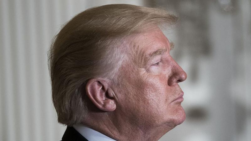 Образ Трампа все-таки з'явиться на доларах: у США представили нову золотую монету.
