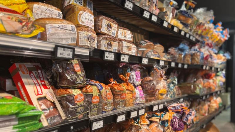 84% витрат на продукти: АТБ заробив 247 млрд грн, Сільпо – 106 млрд, а магазини поблизу закриваються.
