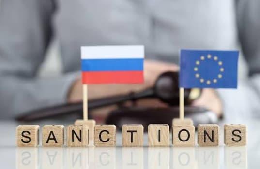 ЗМІ повідомляють, що Європейський Союз готує санкції проти більше ніж 1600 компаній, які підтримують військові дії Росії.